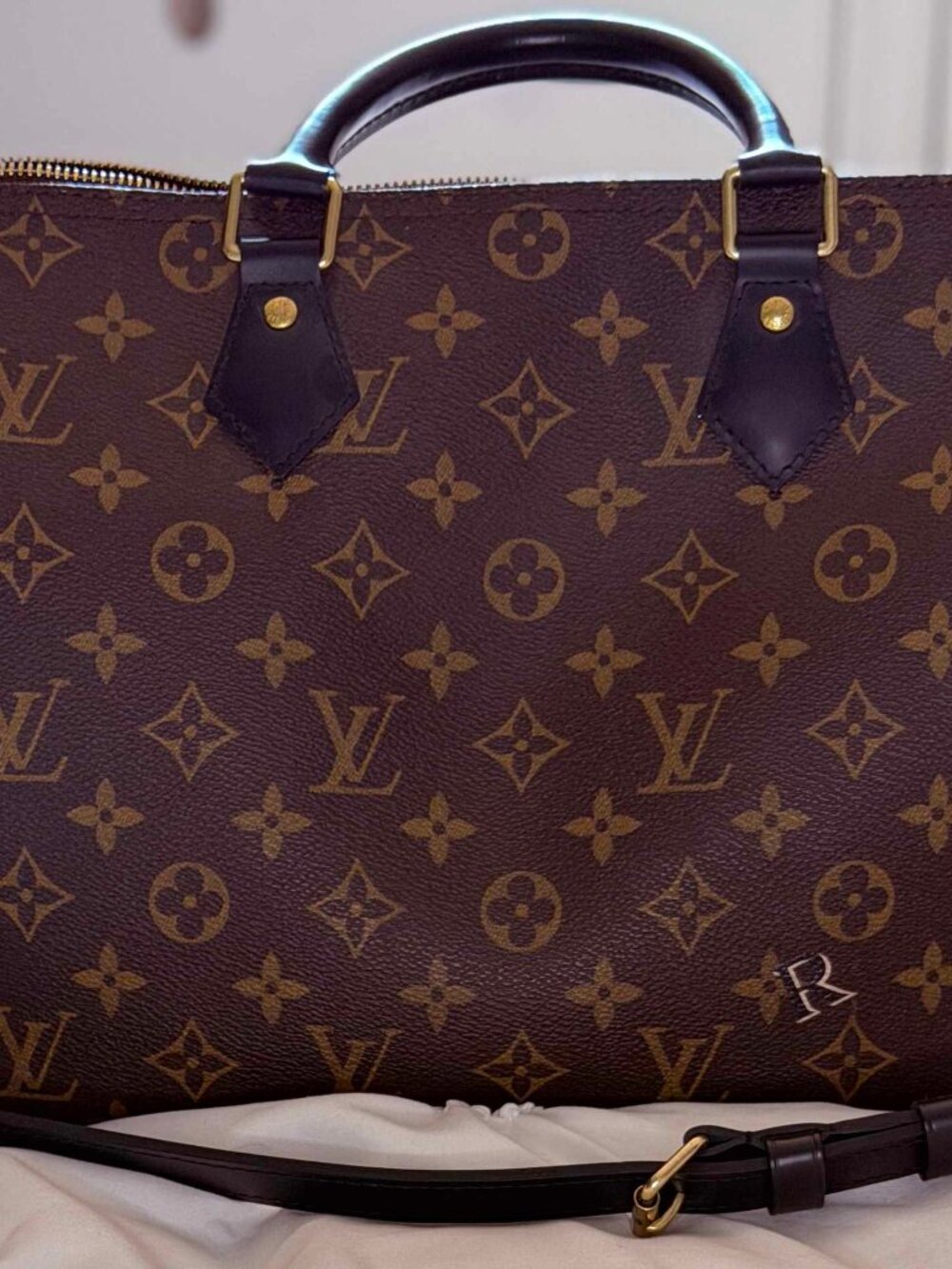 Louis Vuitton Speedy Bandouliere 30 2 Way Bag Monogram With Initial R On Front